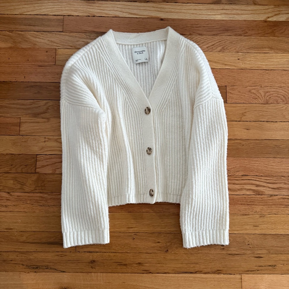 Abercrombie & Fitch Cream Ribbed Button-Front Cardigan